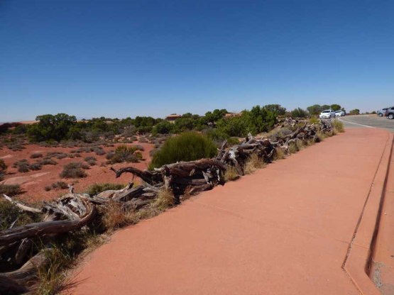 b Canyonlands Fencing