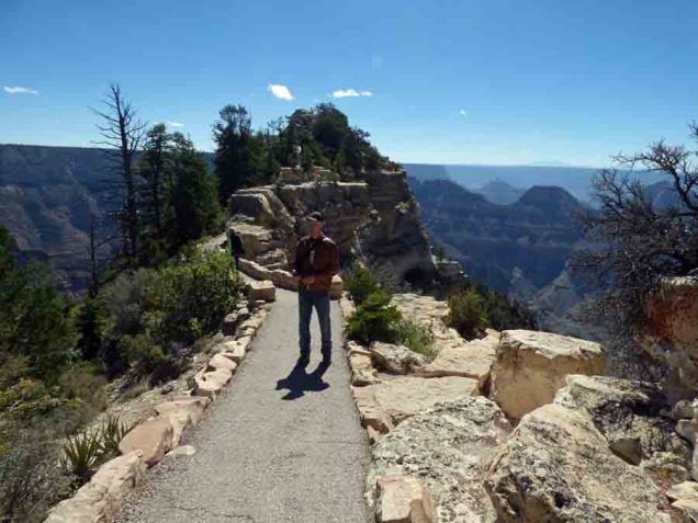 b Chrisopher on Trail to Bright Angel Overlook