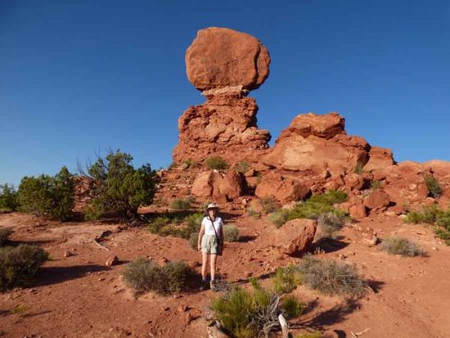 b Dinata at Balanced Rock