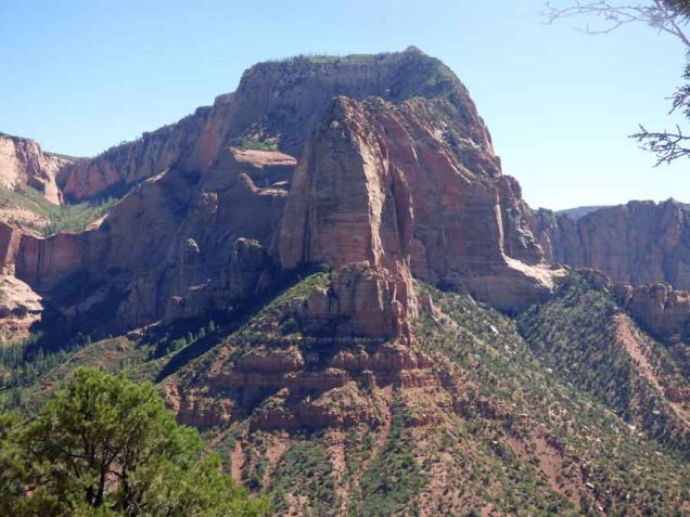 b17 Giant Giant Rock