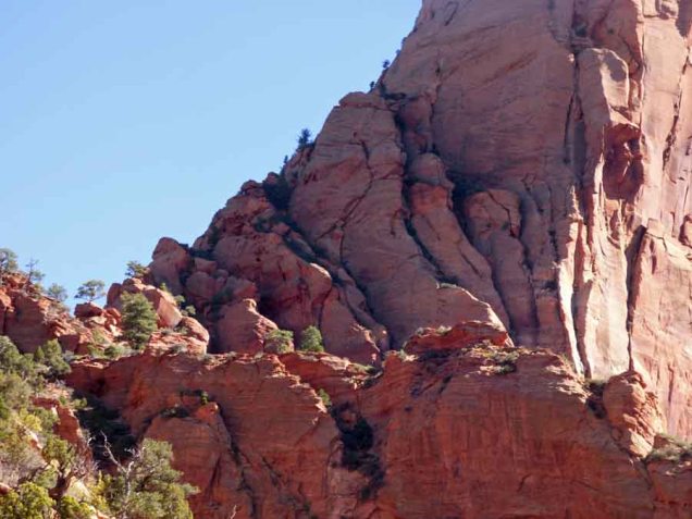 b3 Fins of Rock at Base