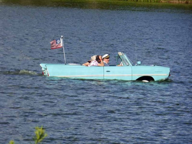 b Car Boat on Lake Buena Vista