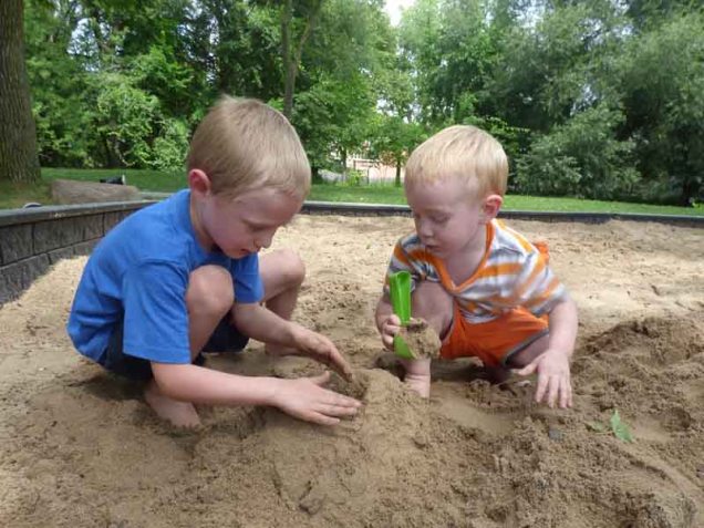 b Owen and Cam in Sand Box