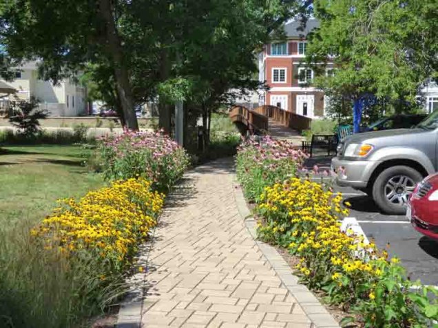 b99 Heading Back to Town