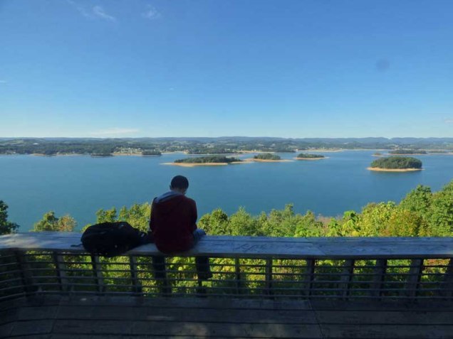 b03-young-man-reading-at-the-overlook