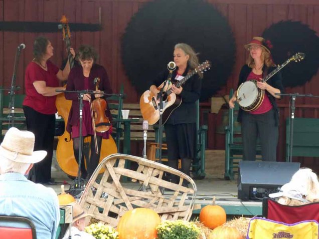 b08-ma-crow-and-the-lady-slipp