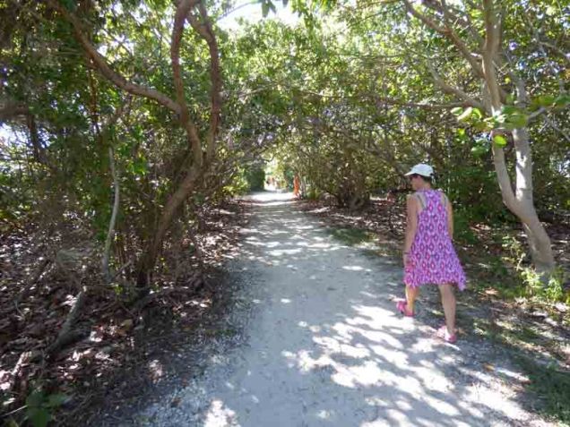 b01-mary-walking-up-to-bahia-honda-bridge