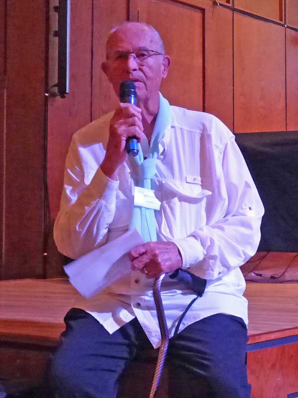 b07-john-cooper-making-announcements